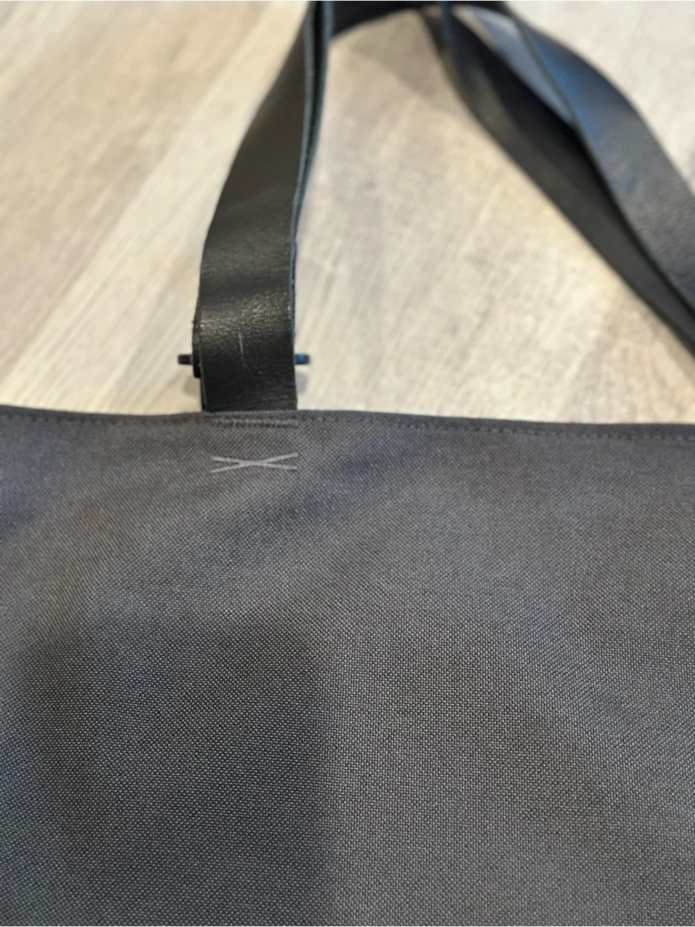 Targus Opin Purist Tote Laptop Bag Black Canvas Work Travel Tote 17” x 14”